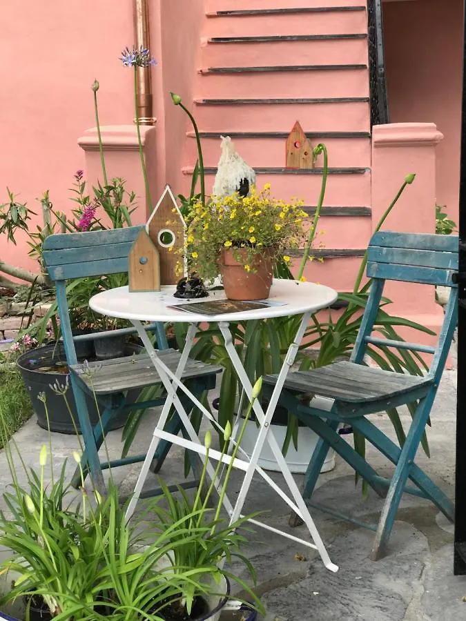 Ti Vengo A Cercare Bed & Breakfast Castellaro  0*, Castellaro (Liguria) Italia