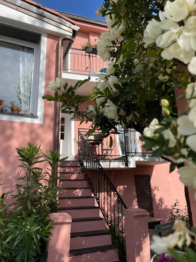 Ti Vengo A Cercare Bed & Breakfast Castellaro